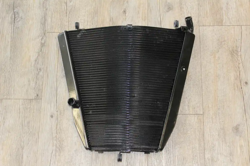 Bestseller Honda CBR 1000 RR Kühler / Wasserkühler 04-05